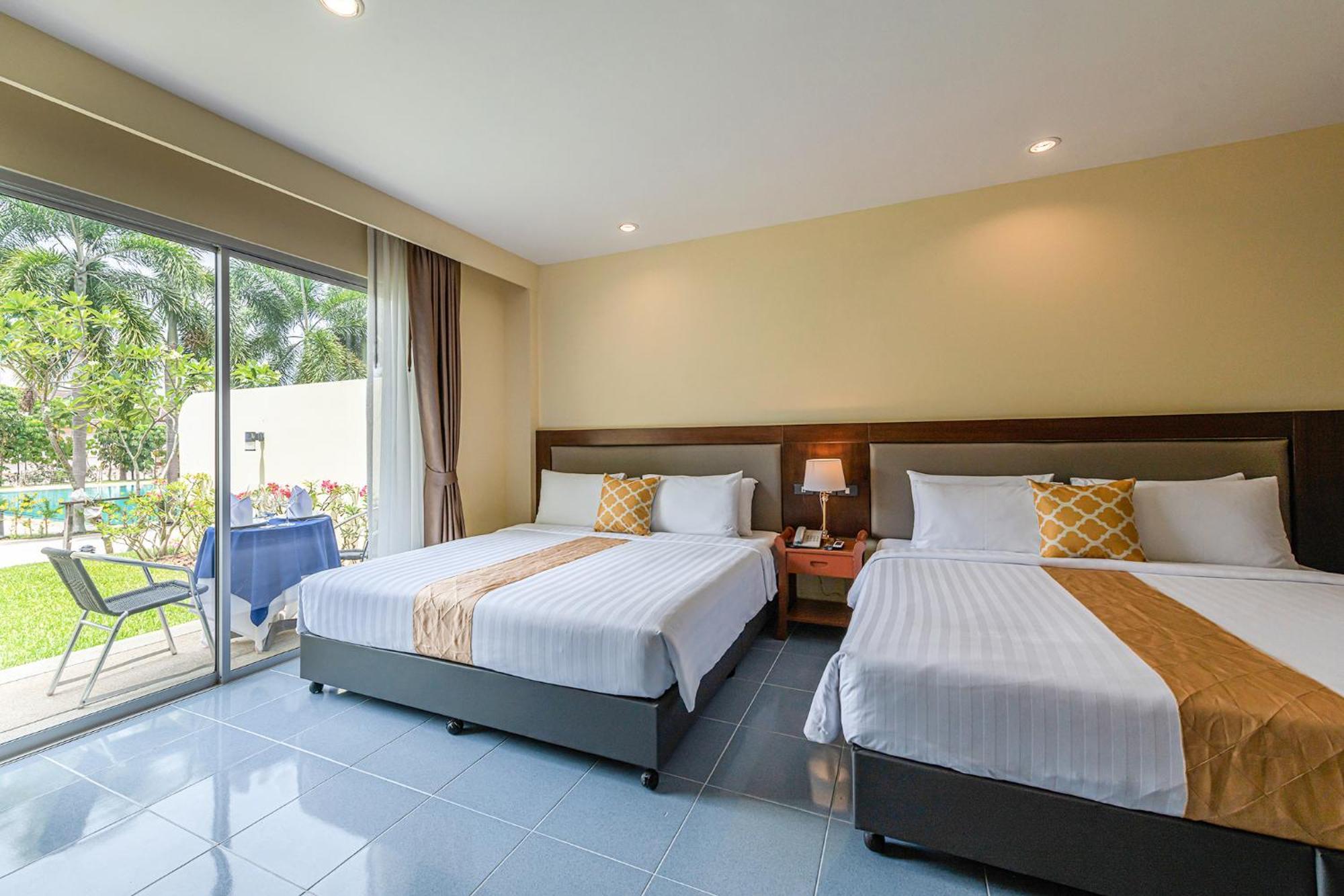 Blue Beach Grand Resort And Spa In Chalong Phuket By Dayuu Ban Saiyuan Exterior photo